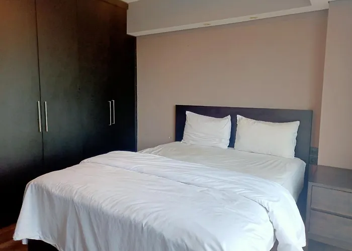 Cozy The H Residence Cawang By Bonzela Property